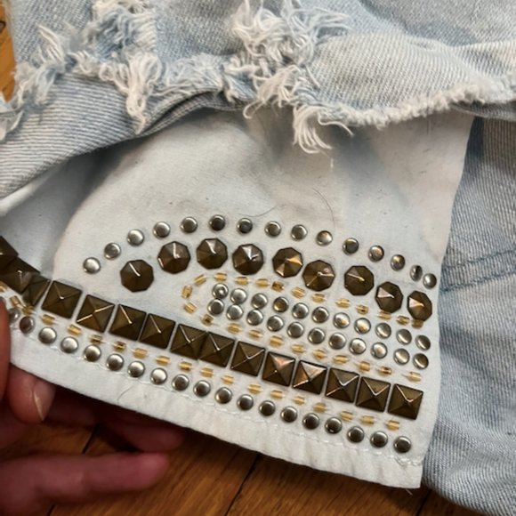 ONLY Cute jean shorts - Picture 2 of 6